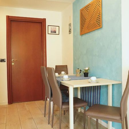 Case vacanza le vele Desenzano del Garda Exterior foto