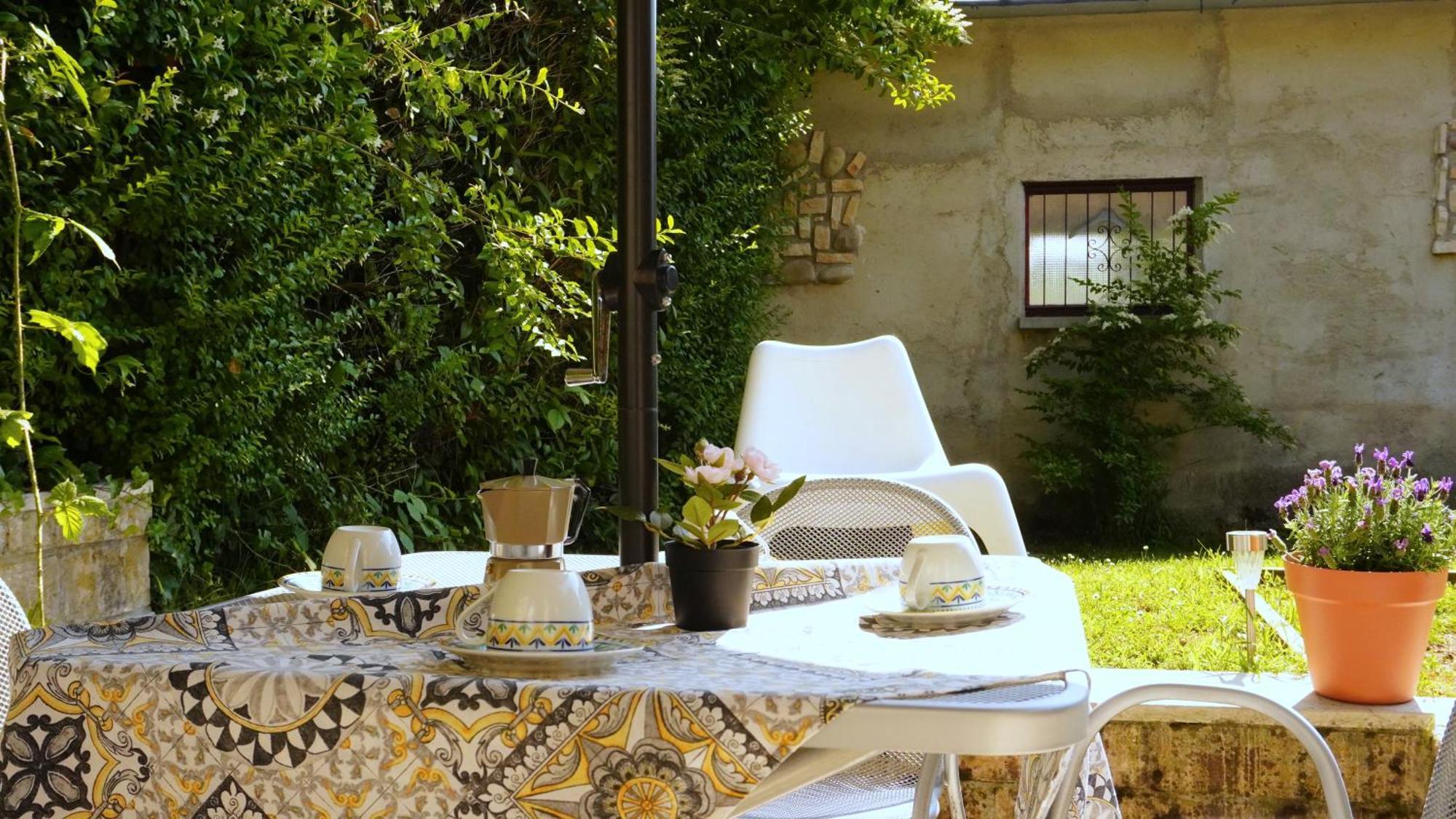 Case vacanza le vele Desenzano del Garda Exterior foto